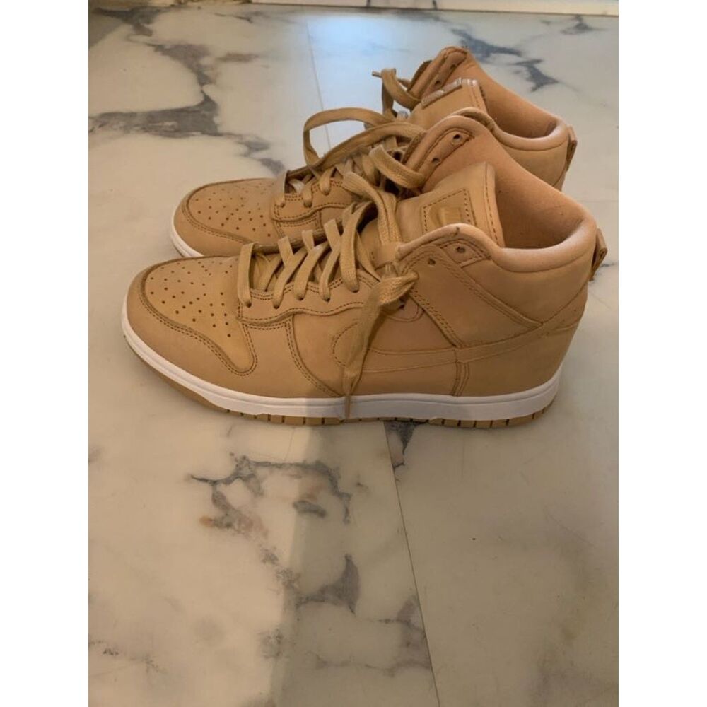 Nike Dunk  High Premium Vachetta Tan Size Women's 8